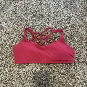 Lululemon free to be wild bra size 12